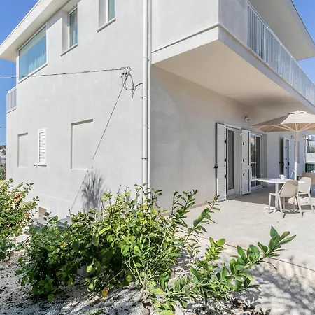 Amazing In Apartman Cava dʼAliga